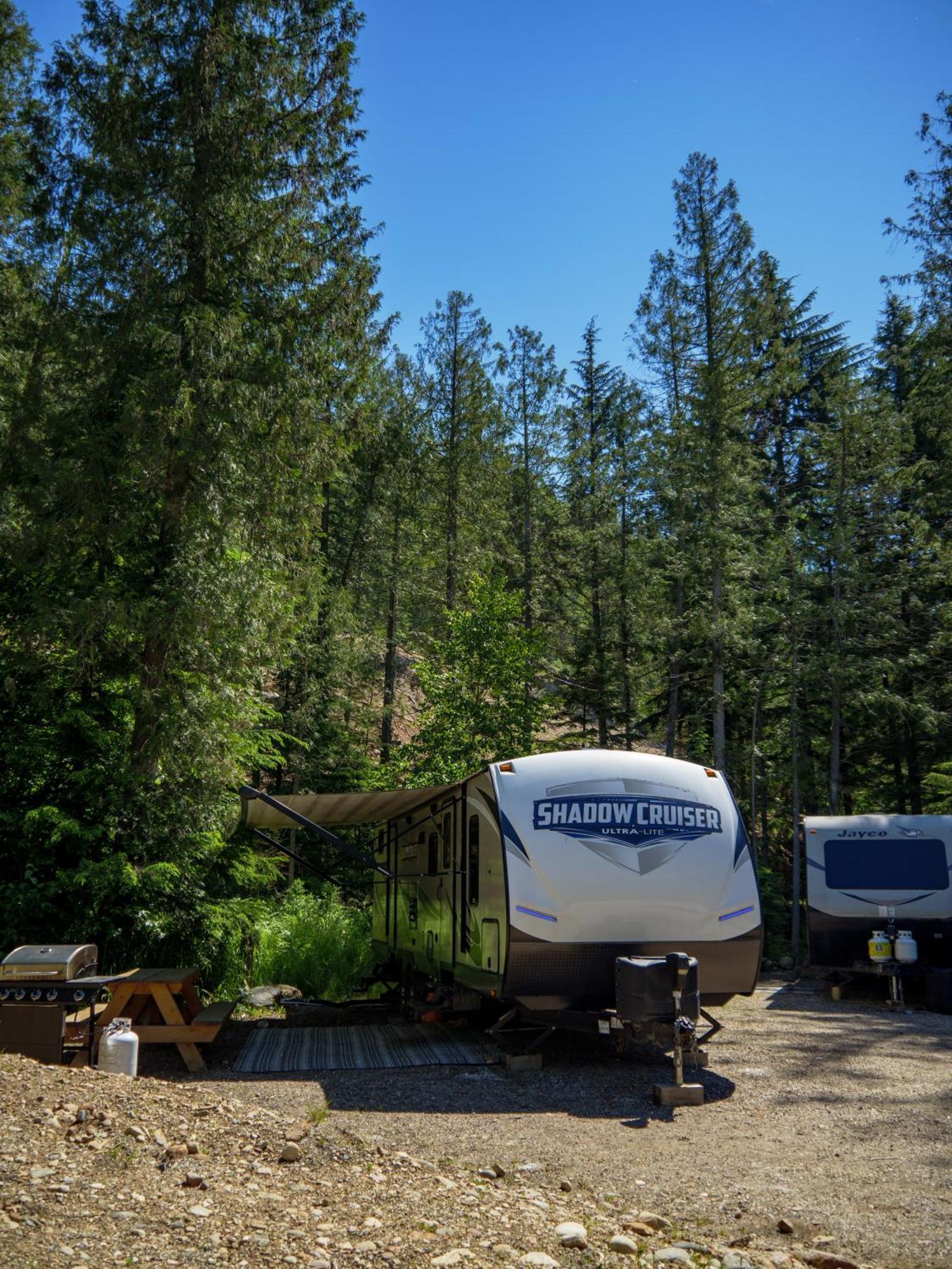 Noah'S Ark Campground Revelstoke Εξωτερικό φωτογραφία